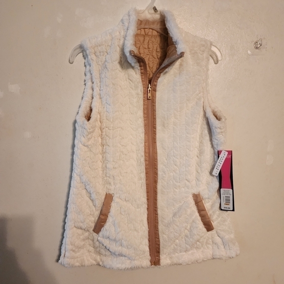 TeezHer Jackets & Blazers - TeezHer Reversible Full Zip Vest Size S NWT